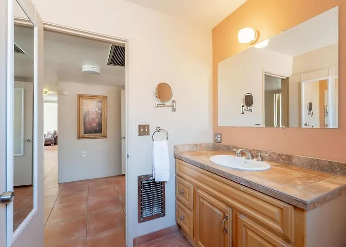 Convento Vista - Pool Oasis 3br 3ba Near Ua Tucson